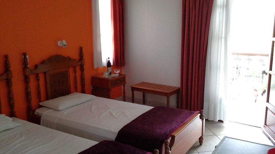 Hotel Agnanti Агиос-Константинос Экстерьер фото